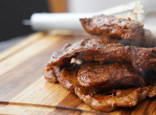 Celebra con sabor a brasa., Celebra con sabor a brasa.