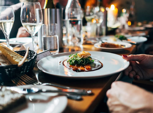  El Match perfecto entre comidas y bebidas, Combinaciones Sorprendentes de Bebidas y Comidas