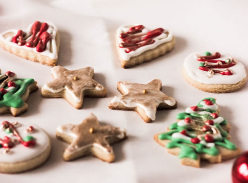 Llegó la hora de las galletas de Navidad,Te presentamos una sencilla receta para sorprender a los más pequeños de la casa