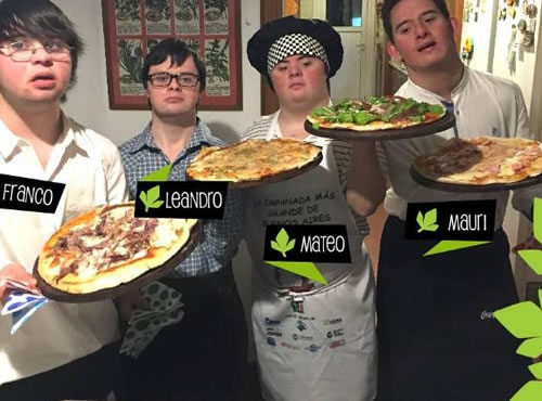 ‘Los Perejiles’: unidos por la masa, Seis jóvenes con Síndrome de Down triunfan en Buenos Aires con su negocio de ‘pizza party’ a domicilio