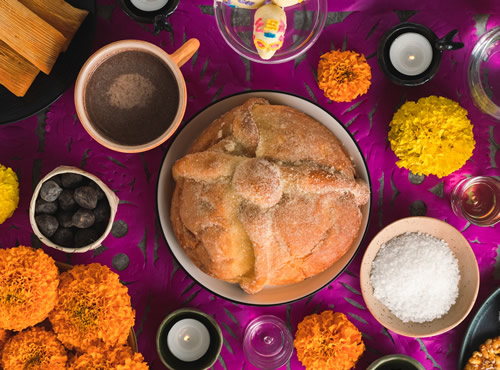 Deliciosas Variedades del Pan de Muerto, Explorando la Diversidad de una Tradición