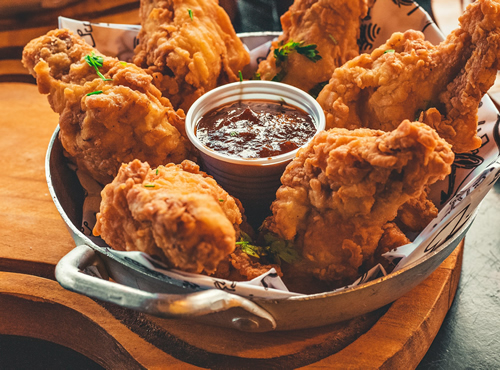 ¿Cómo Hacer Pollo Frito en Casa con Harinas Munsa?, Crujiente por fuera, jugoso por dentro.