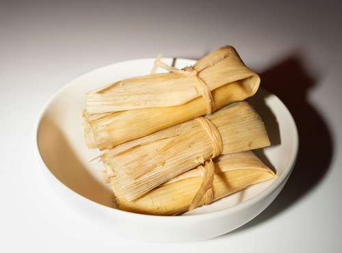 Recetas con historia: tamales y atole, Pareja gastronómica.